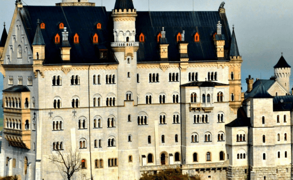 Your guide to the best time to visit Germany no matter what you want to see, including the best time to visit Berlin, Hamburg, Munich and other Germany favorite locations