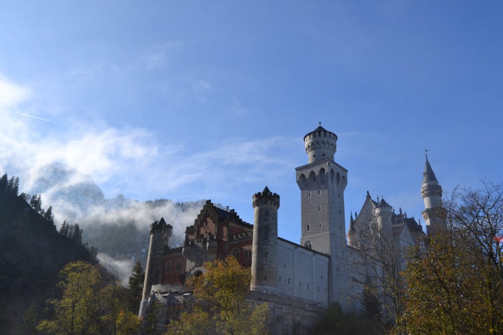 the fairytale castles are such cool things in germany!