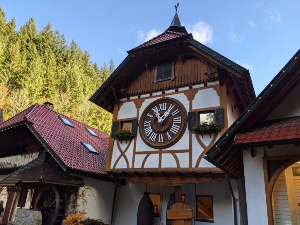 biggest cuckoo clock black forest