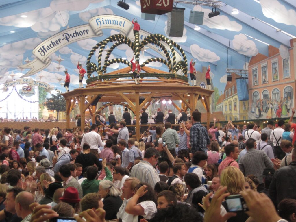 hacker tent oktoberfest