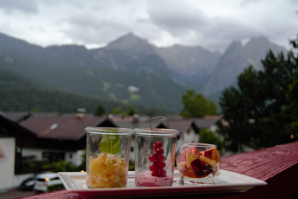 hotel rheinischer hof garmisch review