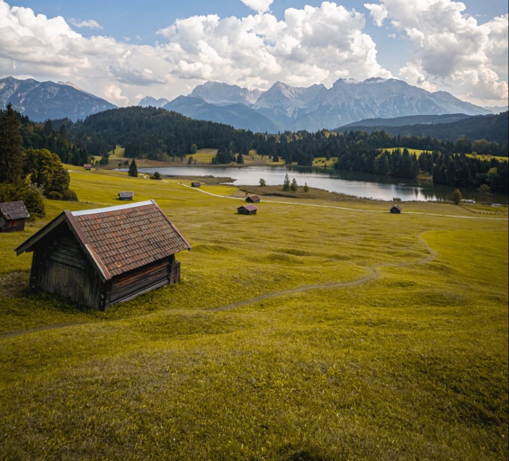 Hummock Meadows Mittenwald