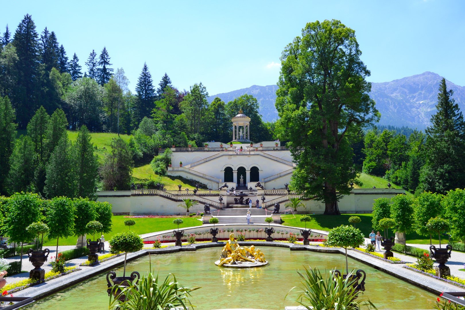 Why the Linderhof Palace Is An Underrated Gem in Bavaria