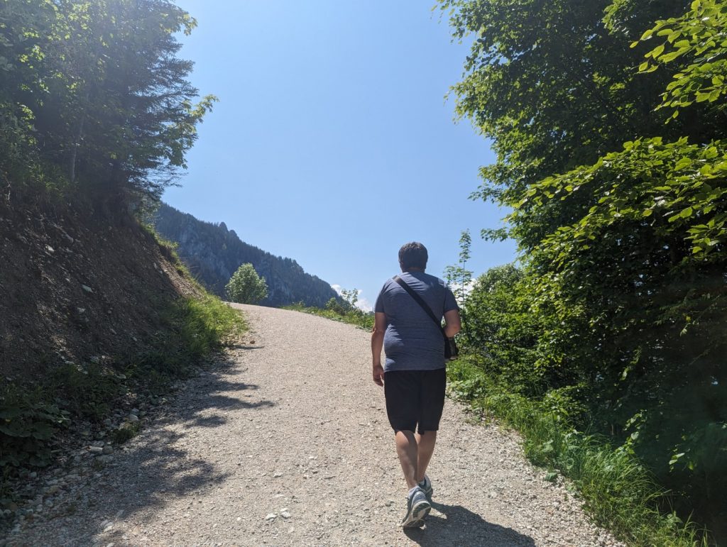 hiking around neuschwanstein castle